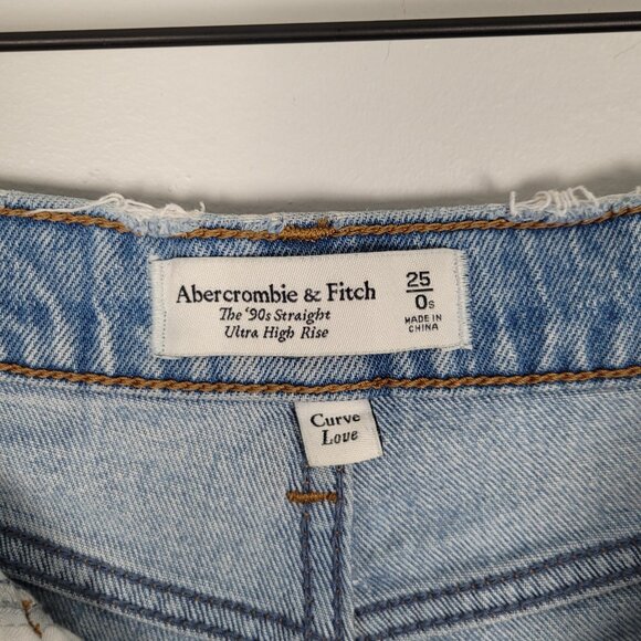 Abercrombie & Fitch Size 25S The 90s Straight Ultra High Rise Jeans Side Slits - Picture 13 of 13